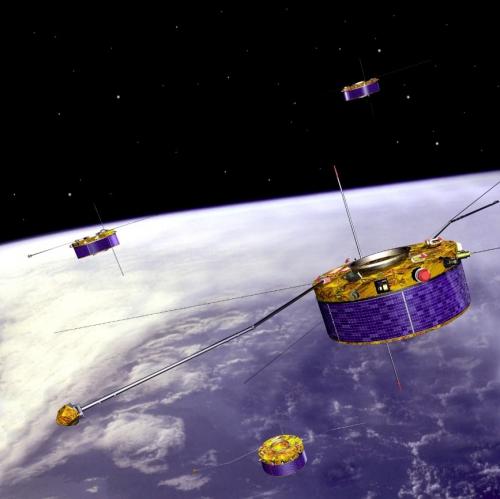 4 Clustersatellieten die rond de aarde draaien